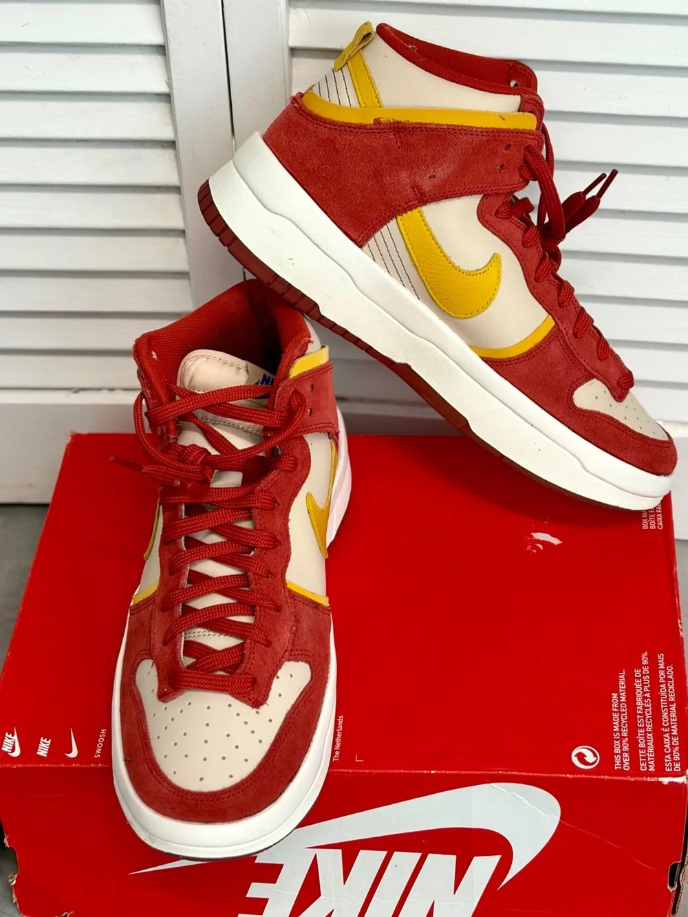 NIKE DUNK HIGH UP SNEAKERS SHOES WOMEN 9.5
